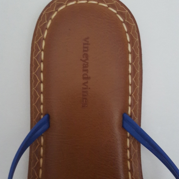 Vineyard Vines flip flop thong sandals - Picture 6 of 7